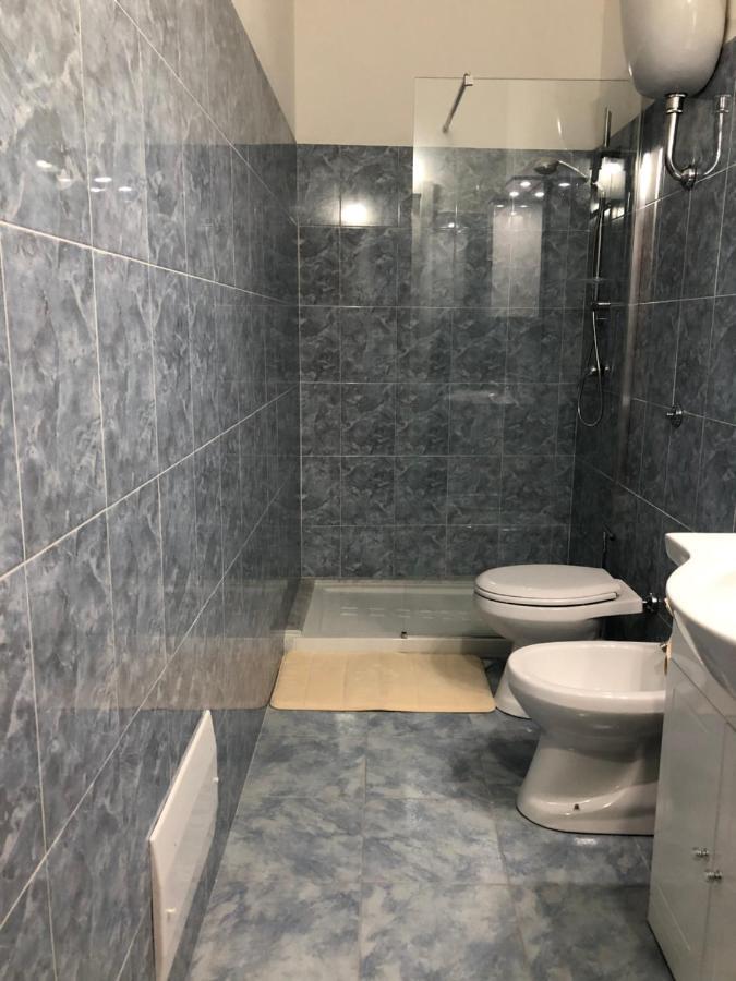 Elegante Monolocale Al Centro Del Paese Apartment เตวลาดา ภายนอก รูปภาพ